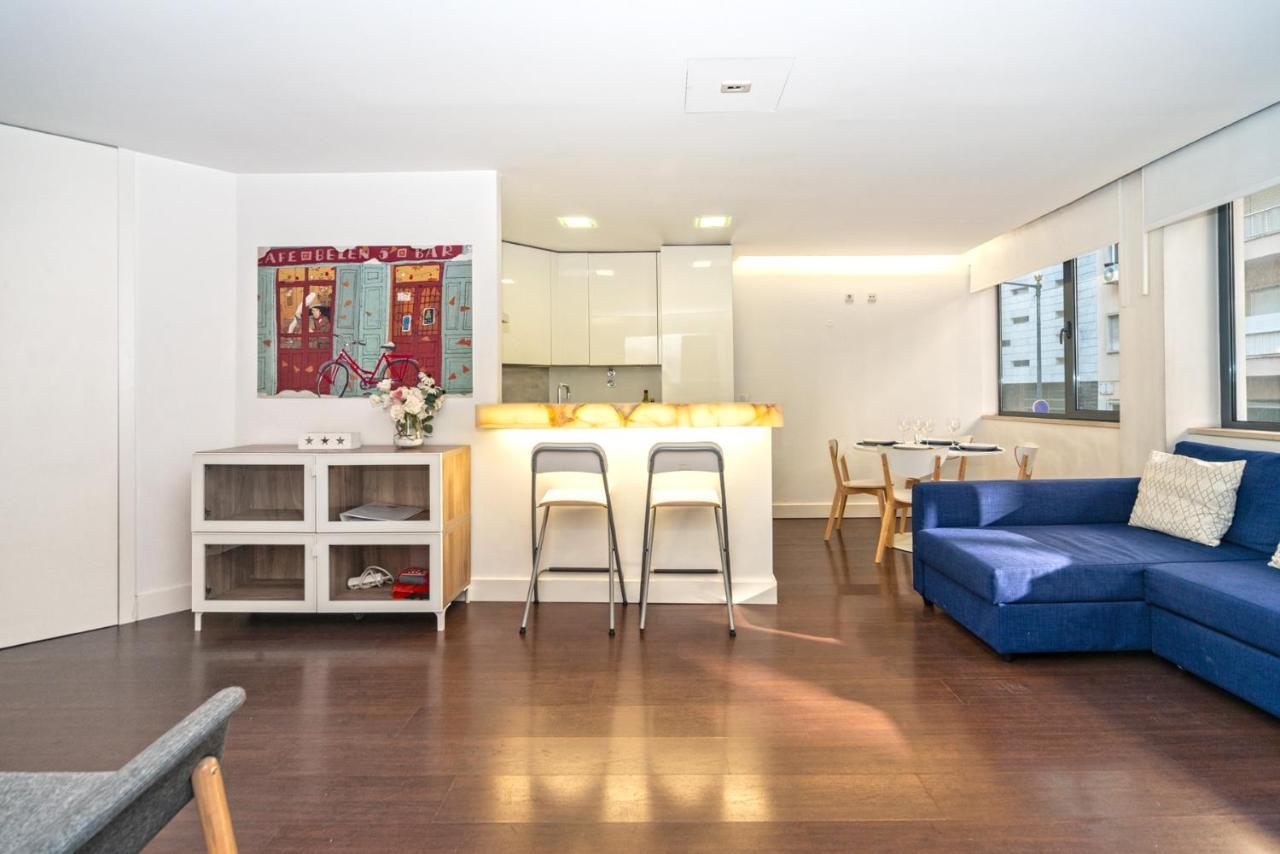 Comfortable Apartment In Marques De Pombal Lisbon Exterior photo
