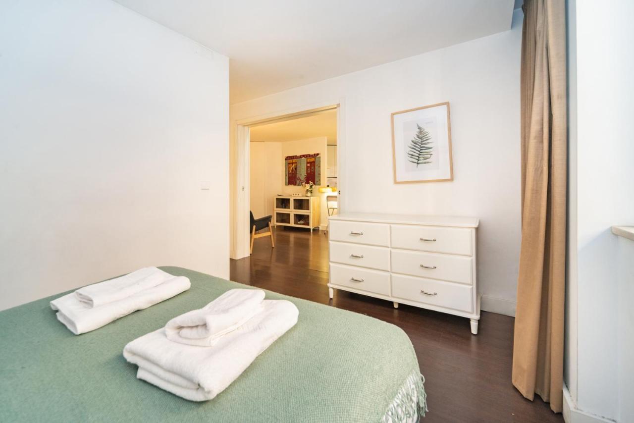 Comfortable Apartment In Marques De Pombal Lisbon Exterior photo